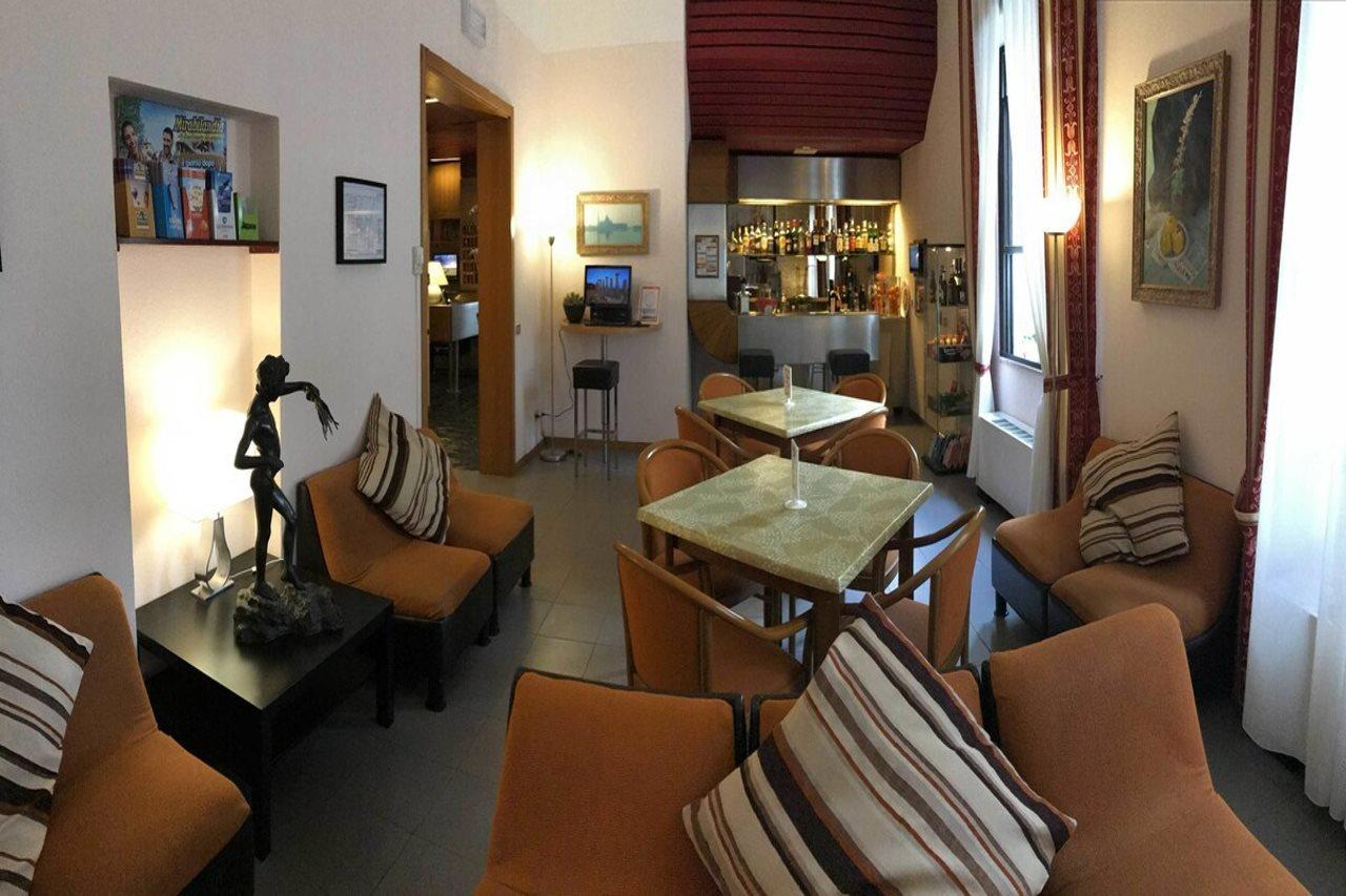 Hotel Arpa Rimini Eksteriør billede