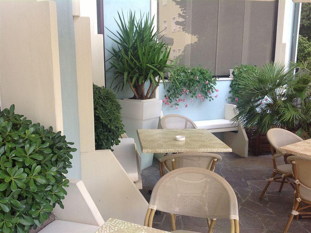 Hotel Arpa Rimini Eksteriør billede