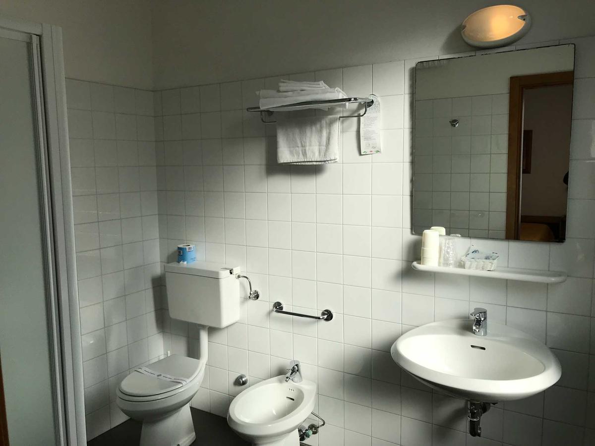Hotel Arpa Rimini Eksteriør billede