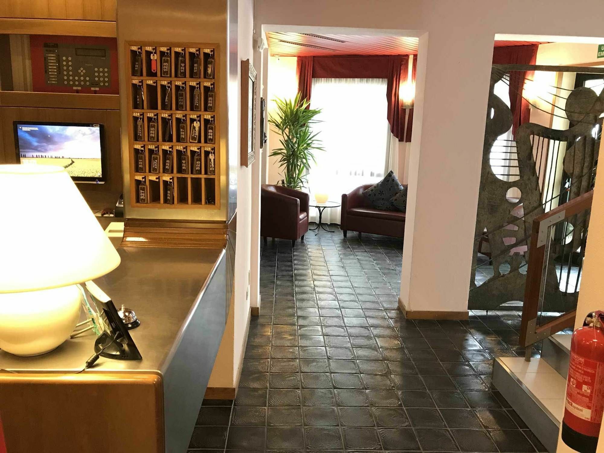 Hotel Arpa Rimini Eksteriør billede